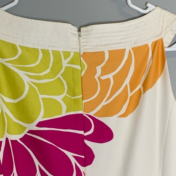 Jones New York Colorful Summer Floral Sheath Dress Size 8. - Picture 4 of 8